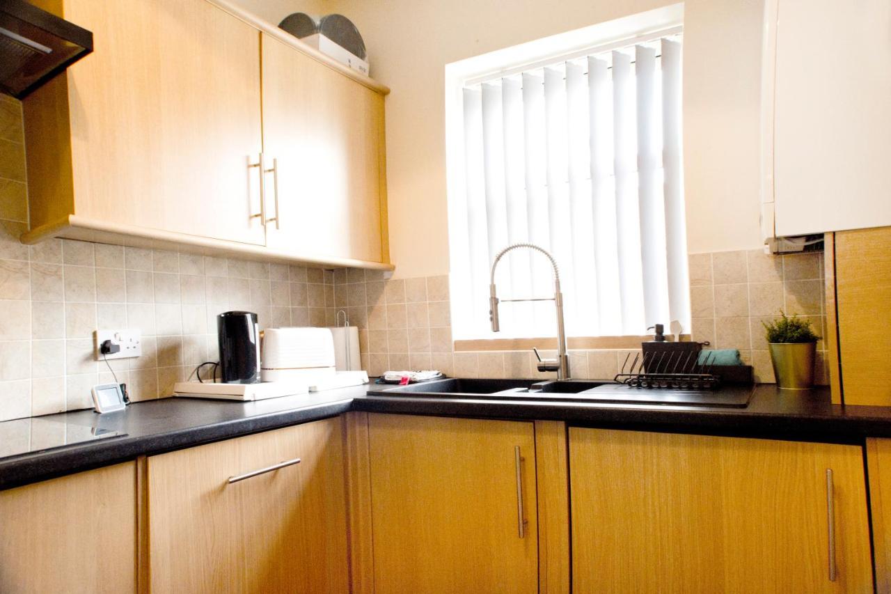 A Home Away From Home Now With Netflix And Ps4 Blackpool Extérieur photo